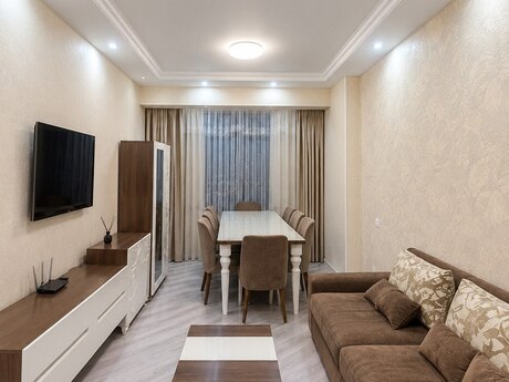 Объявление №6578883 - Баку, м. Шах Исмаил Хатаи, 2-комн., 80 м², 19/22 этаж