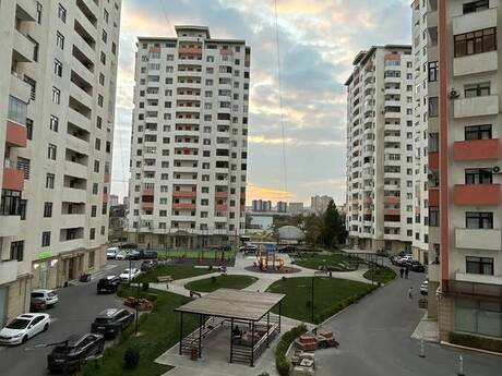 Объявление №6578887 - Баку, м. Дернегюль, 3-комн., 140 м², 5/17 этаж