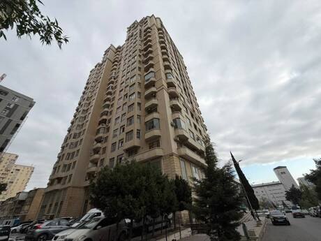 Объявление №6578939 - Баку, м. Иншаатчылар, 5-комн., 347 м², 22/22 этаж