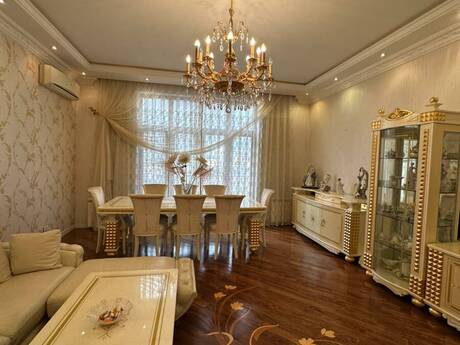 Объявление №6579104 - Баку, м. Ичеришехер, 3-комн., 120 м², 8/16 этаж