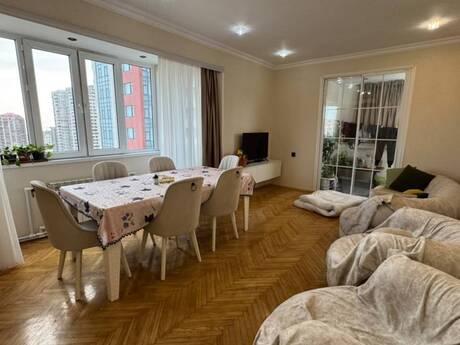 Elan №6579496 - Bakı, Şah İsmayıl Xətai m., 3 otaqlı, 90 m², 14/18 mərtəbə