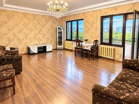 Elan №6579597 - Bakı, Xalqlar Dostluğu m., 5 otaqlı, 120 m², 5/9 mərtəbə