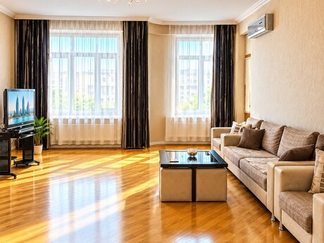 Elan №6579690 - Bakı, Nəsimi r., 3 otaqlı, 170 m², 3/16 mərtəbə