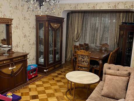 Объявление №6579822 - Баку, м. Элмляр Академиясы, 3-комн., 70 м², 4/8 этаж