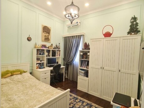 Объявление №6579846 - Баку, Хатаинский р., 3-комн., 120 м², 2/7 этаж