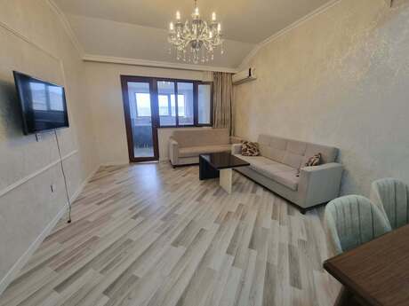 Elan №6580199 - Bakı, İnşaatçılar m., 3 otaqlı, 110 m², 19/20 mərtəbə