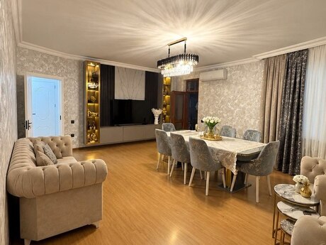 Elan №6580385 - Bakı, Yeni Yasamal q., 3 otaqlı, 130 m², 18/22 mərtəbə
