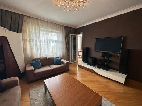 Elan №6580520 - Bakı, Nizami m., 3 otaqlı, 110 m², 8/16 mərtəbə