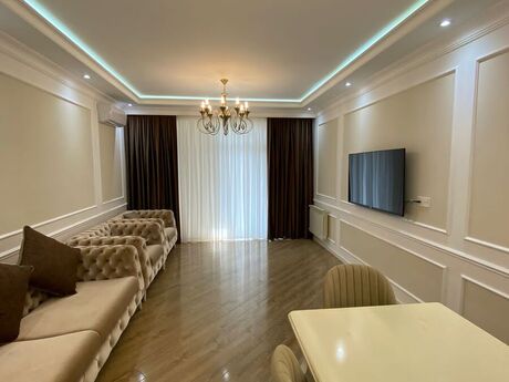 Elan №6580729 - Bakı, 8 Noyabr m., 2 otaqlı, 92 m², 18/24 mərtəbə