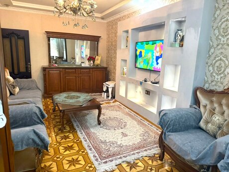 Объявление №6580930 - Баку, м. Гянджлик, 3-комн., 80 м², 4/5 этаж