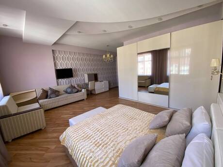Elan №6581211 - Bakı, Nəsimi r., 4 otaqlı, 199 m², 10/18 mərtəbə