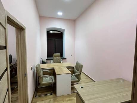 Elan №6542756 - Bakı, Sahil m., 4 otaqlı, 80 m²