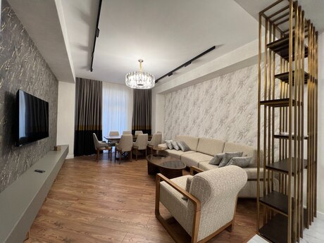 Объявление №6581308 - Баку, пос. Аг шехер, 3-комн., 130 м², 3/7 этаж