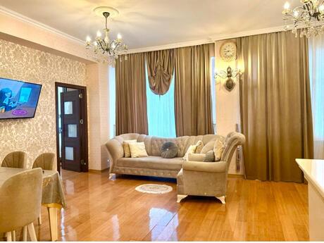 Elan №6581399 - Bakı, Avtovağzal m., 2 otaqlı, 70 m², 3/16 mərtəbə