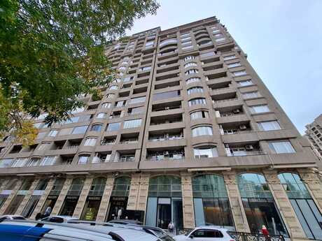 Elan №6581454 - Bakı, 28 May m., 5 otaqlı, 280 m², 12/18 mərtəbə
