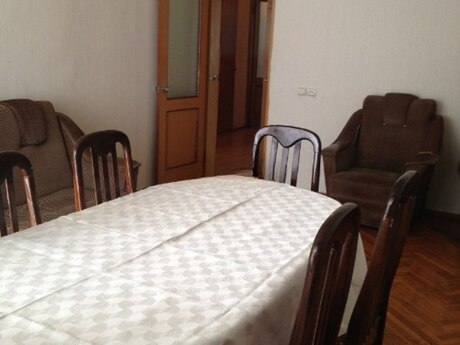 Elan №6581766 - Bakı, Nərimanov r., 2 otaqlı, 65 m², 5/9 mərtəbə