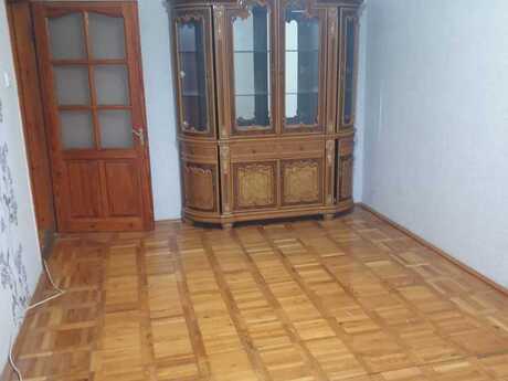 Объявление №6581860 - Баку, м. Ази Асланов, 3-комн., 80 м², 3/9 этаж