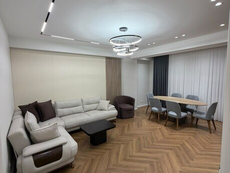 Elan №6581951 - Bakı, Nəriman Nərimanov m., 2 otaqlı, 80 m², 8/16 mərtəbə