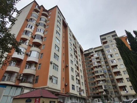 Elan №6583037 - Bakı, Azadlıq Prospekti m., 4 otaqlı, 130 m², 11/11 mərtəbə