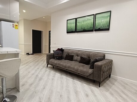 Elan №6583179 - Bakı, Ağ şəhər q., 3 otaqlı, 97 m², 3/6 mərtəbə