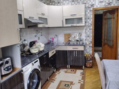 Elan №6583394 - Bakı, Azadlıq Prospekti m., 2 otaqlı, 60 m², 3/5 mərtəbə