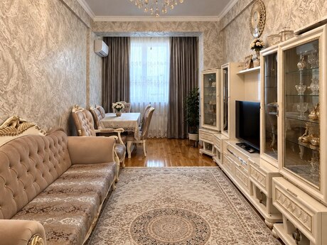 Elan №6583451 - Bakı, İnşaatçılar m., 2 otaqlı, 78 m², 8/19 mərtəbə