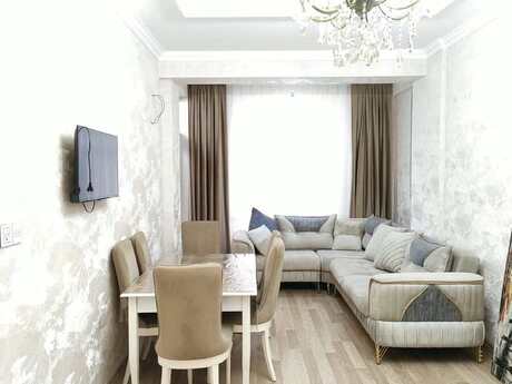 Elan №6583716 - Bakı, Yeni Yasamal q., 2 otaqlı, 73 m², 3/16 mərtəbə