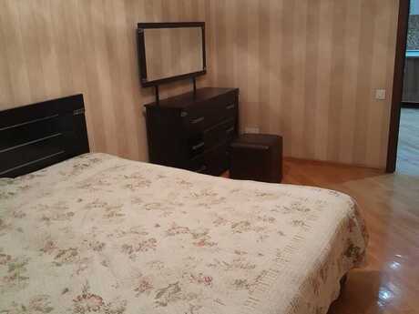 Elan №6583714 - Bakı, İnşaatçılar m., 2 otaqlı, 75 m², 9/16 mərtəbə