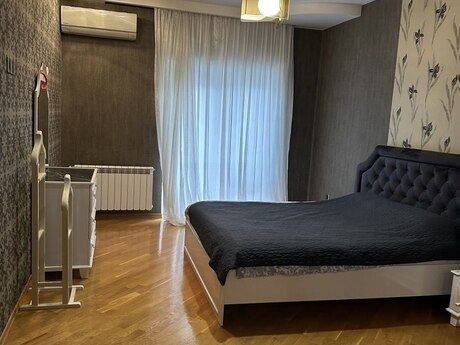Elan №6583940 - Bakı, Nərimanov r., 3 otaqlı, 140 m², 15/18 mərtəbə