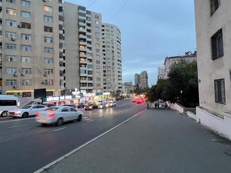 Объявление №6584055 - Баку, м. Элмляр Академиясы, 3-комн., 70 м², 1/5 этаж