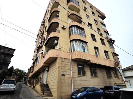 Объявление №6584349 - Баку, пос. М. Расулзаде, 3-комн., 100 м², 4/7 этаж