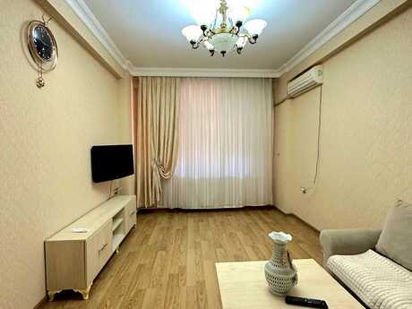 Объявление №6584350 - Баку, м. Ази Асланов, 2-комн., 65 м², 2/18 этаж