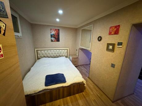 Elan №6584443 - Bakı, Sahil m., 2 otaqlı, 50 m², 2/2 mərtəbə