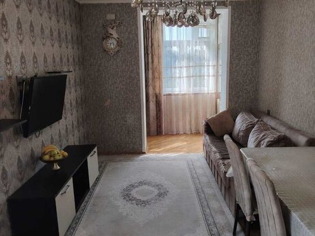 Объявление №6584606 - Баку, Бинагадинский р., 2-комн., 70 м², 3/5 этаж