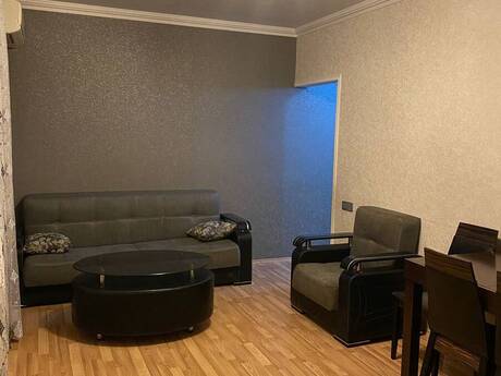Объявление №6584724 - Баку, м. Ази Асланов, 2-комн., 40 м², 4/5 этаж