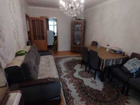 Объявление №6584734 - Баку, м. Халглар Достлугу, 2-комн., 59 м², 3/5 этаж