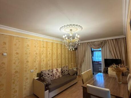 Объявление №6585057 - Сумгаит, Сумгаит, 3-комн., 50 м², 4/5 этаж