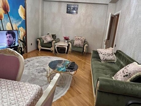 Объявление №6585107 - Баку, м. Халглар Достлугу, 2-комн., 75 м², 9/14 этаж