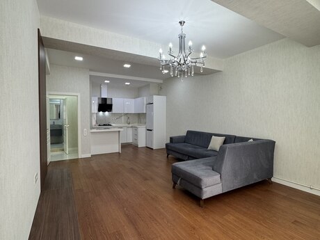 Elan №6585173 - Bakı, Elmlər Akademiyası m., 2 otaqlı, 70 m², 15/17 mərtəbə