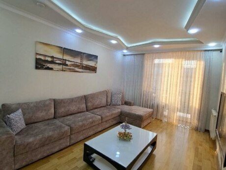 Объявление №6585205 - Баку, м. Элмляр Академиясы, 3-комн., 70 м², 5/5 этаж