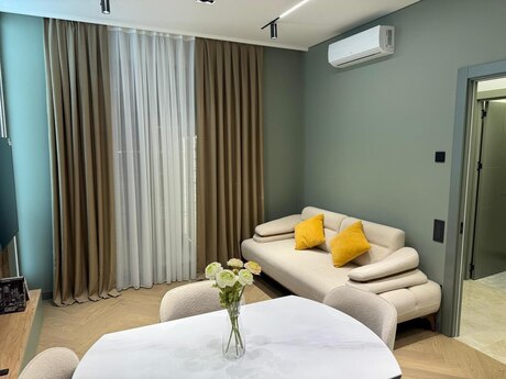 Elan №6585546 - Bakı, Nizami m., 2 otaqlı, 55 m², 5/12 mərtəbə