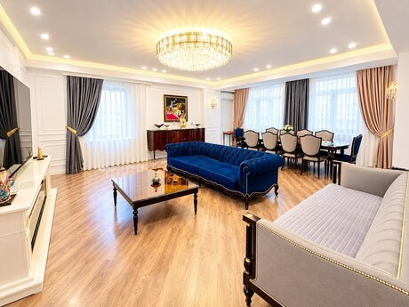 Elan №6585629 - Bakı, Şah İsmayıl Xətai m., 4 otaqlı, 211 m², 4/19 mərtəbə
