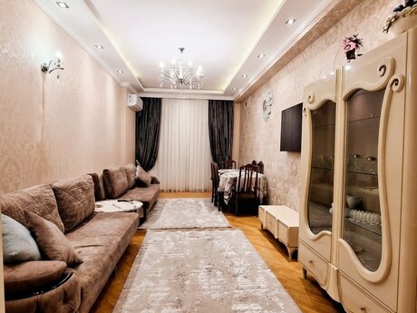 Объявление №6586170 - Баку, м. Кара Караев, 4-комн., 110 м², 5/15 этаж