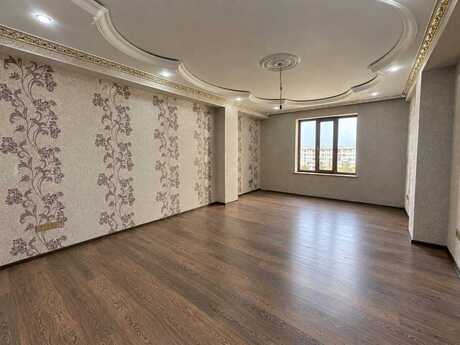 Объявление №6586220 - Баку, м. Халглар Достлугу, 4-комн., 170 м², 9/14 этаж