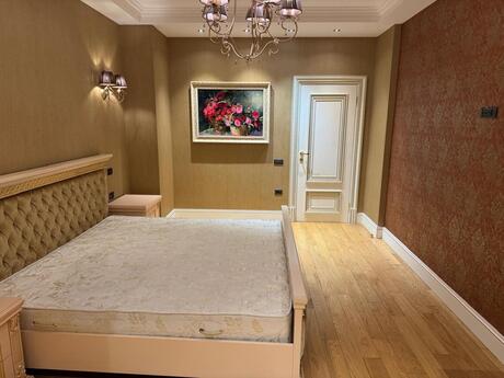 Elan №6586268 - Bakı, Sahil m., 4 otaqlı, 190 m², 8/15 mərtəbə