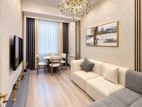 Elan №6586331 - Bakı, 28 May m., 2 otaqlı, 61 m², 4/14 mərtəbə