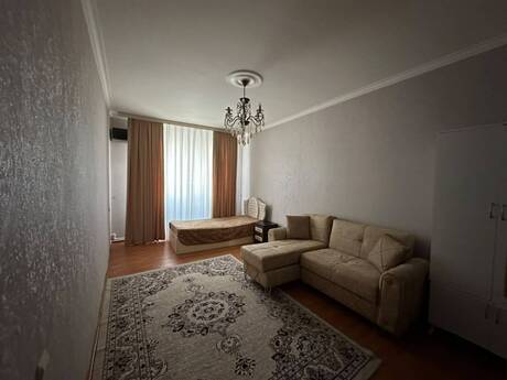 Elan №6586412 - Bakı, İnşaatçılar m., 3 otaqlı, 90 m², 4/15 mərtəbə