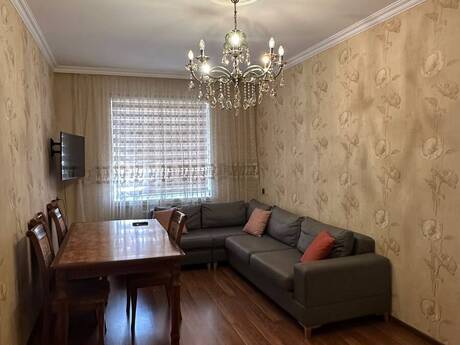 Elan №6586440 - Bakı, Yeni Günəşli q., 5 otaqlı, 120 m², 4/9 mərtəbə