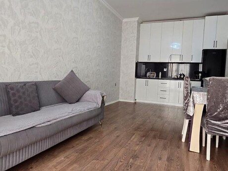 Elan №6586609 - Bakı, Yeni Günəşli q., 3 otaqlı, 72 m², 6/17 mərtəbə