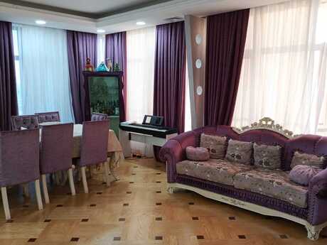 Elan №6586602 - Bakı, Gənclik m., 5 otaqlı, 290 m², 16/16 mərtəbə